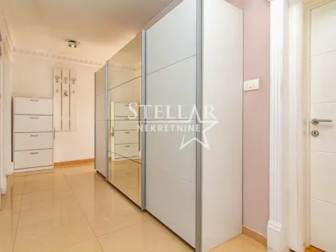 Izdavanje, stan, 130m², Gornja Gorica, Podgorica - image 13