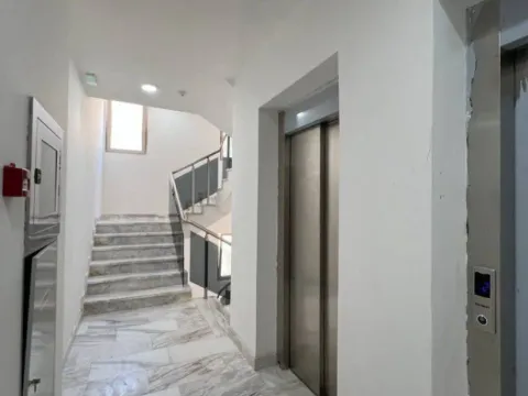 Prodaja, dvosoban stan, 44m², Bečići, Budva - image 3