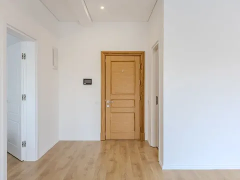 Prodaja, dvosoban stan, 113m², Tivat, Crna Gora - image 9