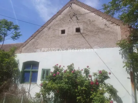 Zemljište in Dobanovci