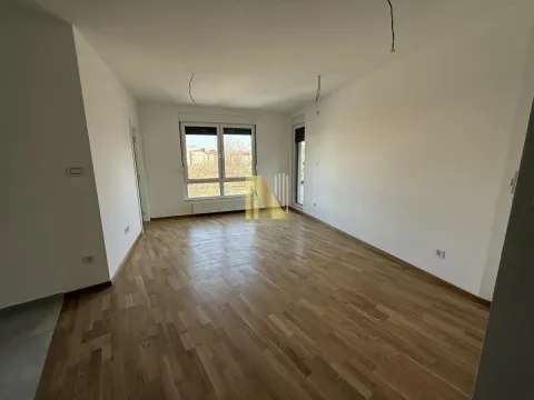 Sale, four bedroom apartment, 77m², Telep, Novi Sad Sve Podlokacije - image 2