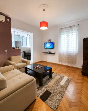 Rent, two bedroom apartment, 73m², Centar, Podgorica - image 1