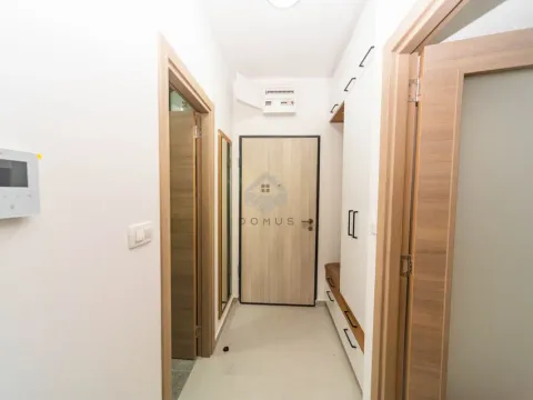 Izdavanje, jednosoban stan, 50m², Zabjelo, Podgorica - image 8