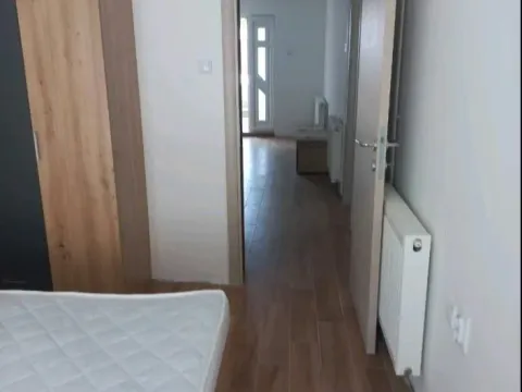 Izdavanje, jednosoban stan, 45m², Petrovaradin, Novi Sad - image 4