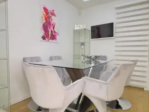 Rent, apartment, 130m², Bogoslovija, Palilula Sve Podlokacije - image 6