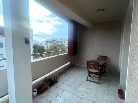 Sale, four bedroom apartment, 107m², Vračar Sve Podlokacije, Beograd - image 4