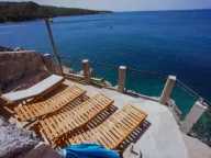 Izdavanje, petosoban stan, 1000m2, Dobre Vode, Bar