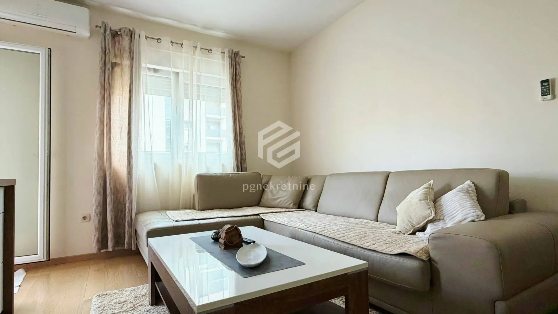 Rent, one bedroom apartment, 47m², City Kvart, Podgorica