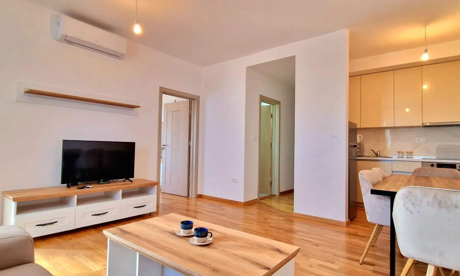 Sale, two bedroom apartment, 59m², Bečići, Budva