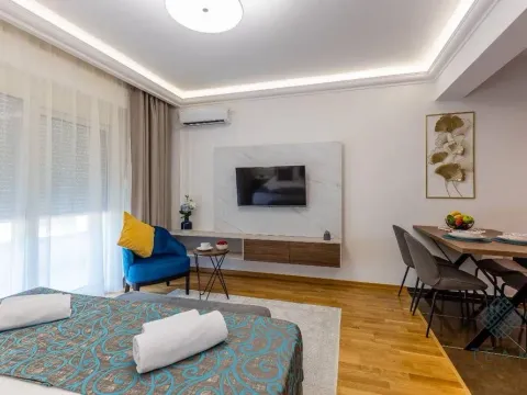 Sale, studio apartment, 36m², Bečići, Budva - image 7
