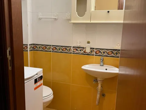 Rent, two bedroom apartment, 60m², Budva, Crna Gora - image 18