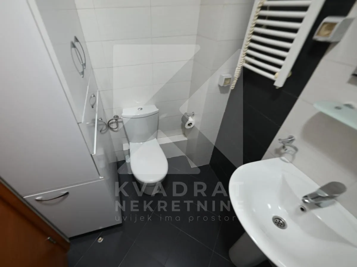 Prodaja, jednosoban stan, 44m², Stari Aerodrom, Podgorica