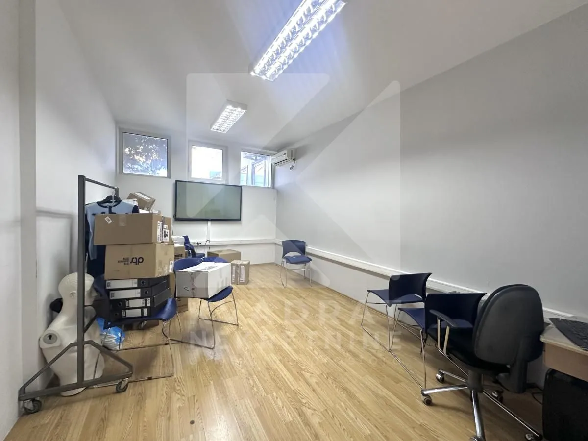 Rent, office space, 1850m², Zabjelo, Podgorica