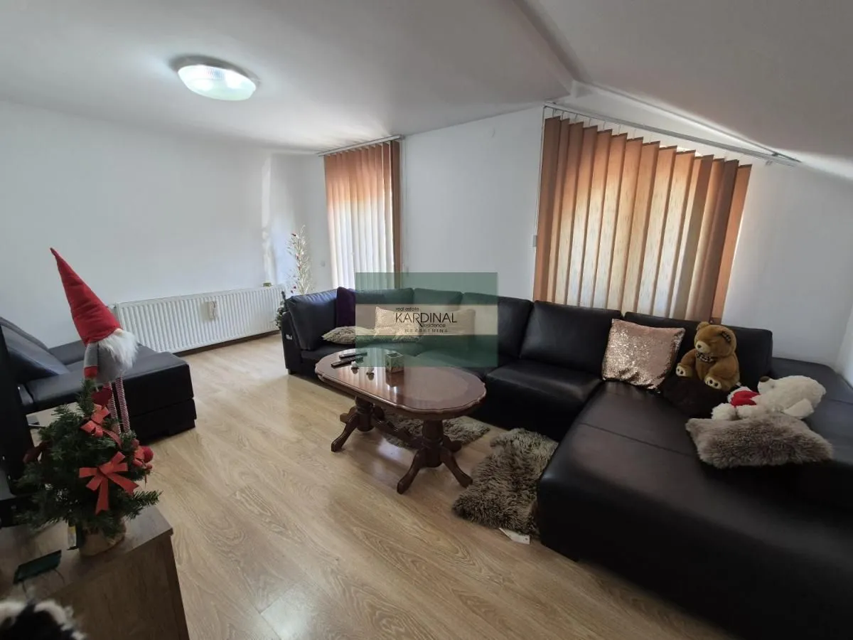 Sale, house, 181m², Kajsijar, Jagodina