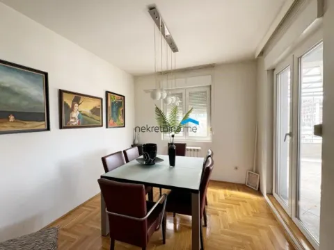 Prodaja, trosoban stan, 119m², Stari Aerodrom, Podgorica - image 7