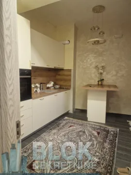 Izdavanje, dvosoban stan, 65m², Ljubović, Podgorica - image 5