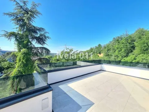 Rent, three bedroom apartment, 360m², Savski Venac, Beograd - image 17