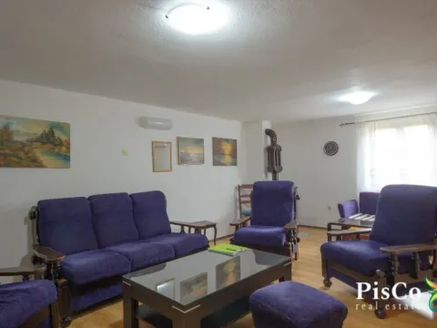 Prodaja, kuća, 100m², Donja Gorica, Podgorica - image 11