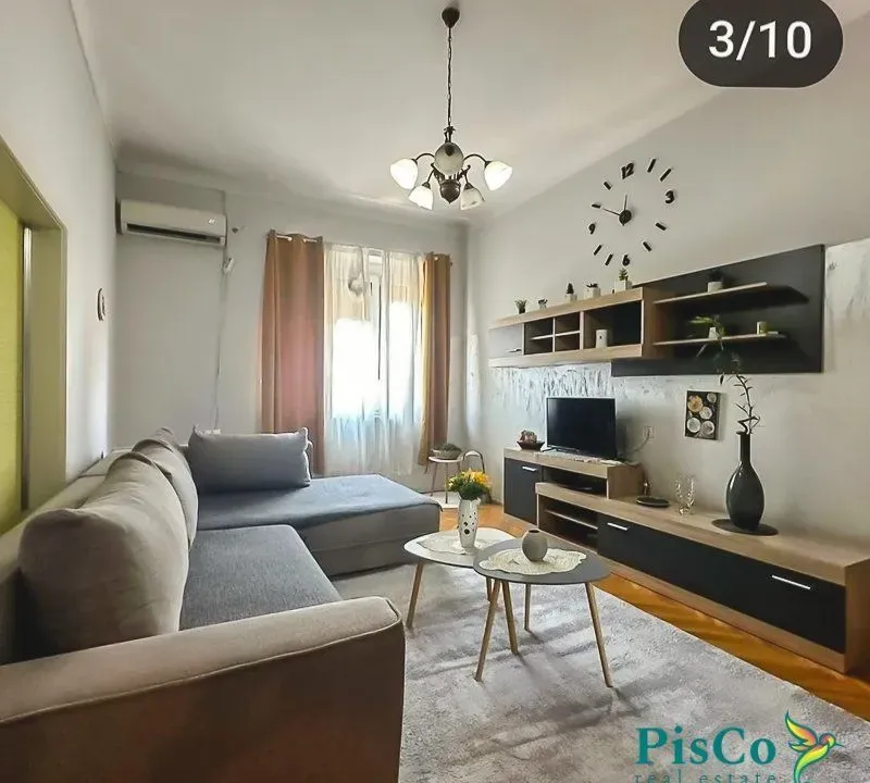 Izdavanje, jednosoban stan, 64m², Centar, Podgorica