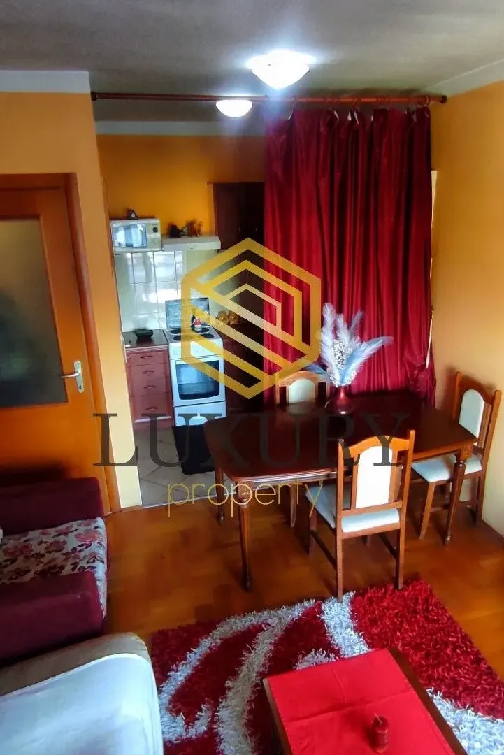 Izdavanje, jednosoban stan, 40m², Stari Aerodrom, Podgorica