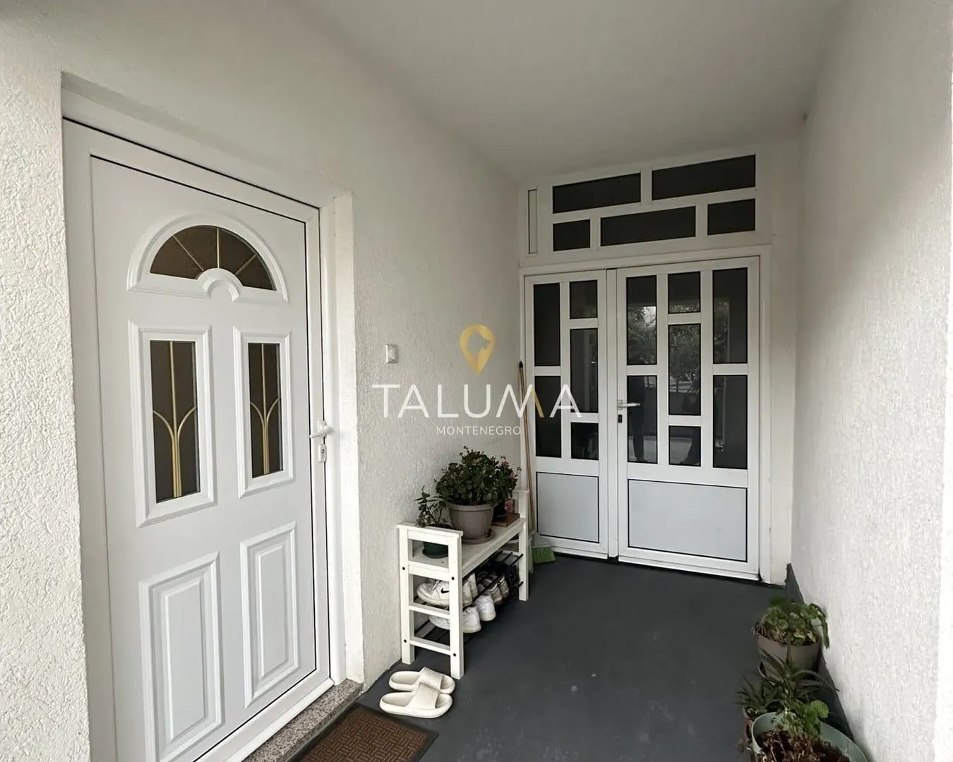Sale, house, 146m², Stari Aerodrom, Podgorica