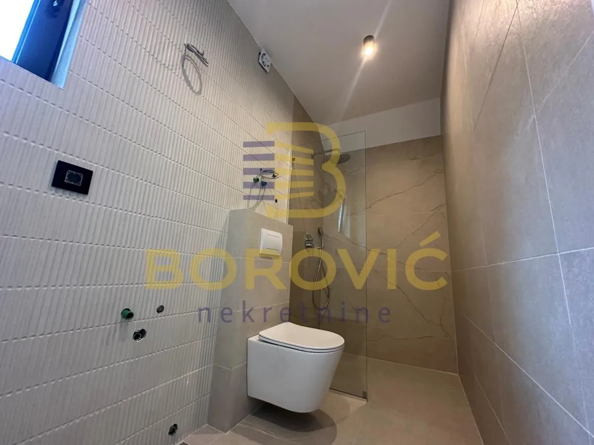 Sale, house, 105m², Stara Lipovica, Barajevo