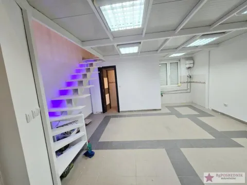 Rent, office space, 26m², Denkova Basta, Zvezdara Sve Podlokacije - image 2