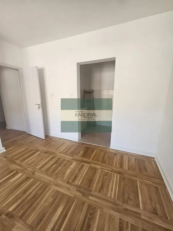 Prodaja, dvosoban stan, 37m², Nova Detelinara, Novi Sad Sve Podlokacije