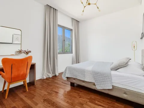 Prodaja, kuća, 419m², Dobrota, Kotor - image 12