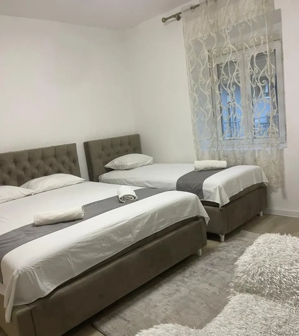 Rent, one bedroom apartment, 51m², Momišići, Podgorica