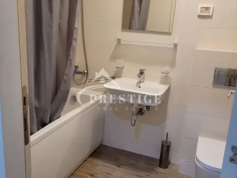 Izdavanje, jednosoban stan, 48m², City Kej, Podgorica - image 5