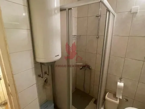 Rent, three bedroom apartment, 50m², Uciteljsko Naselje, Zvezdara Sve Podlokacije - image 12