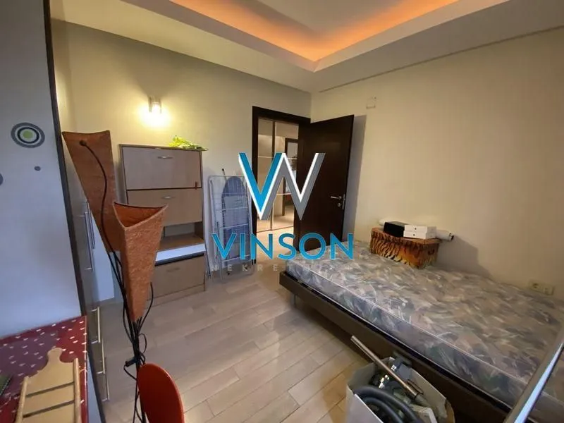 Prodaja, četvorosoban stan, 110m², Centar, Novi Sad