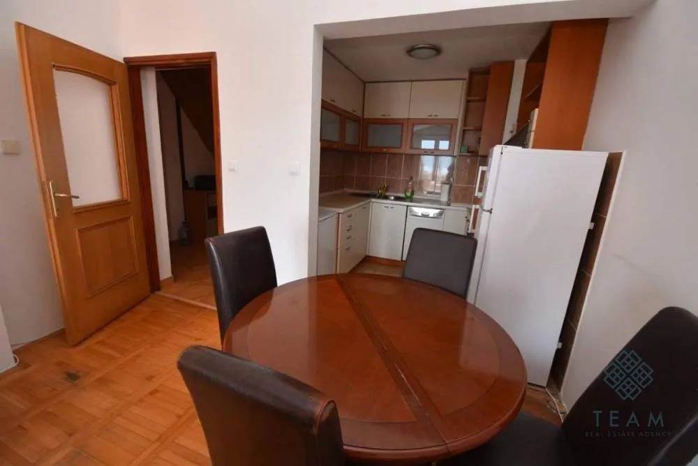 Prodaja, četvorosoban stan, 90m², Bijela, Herceg Novi