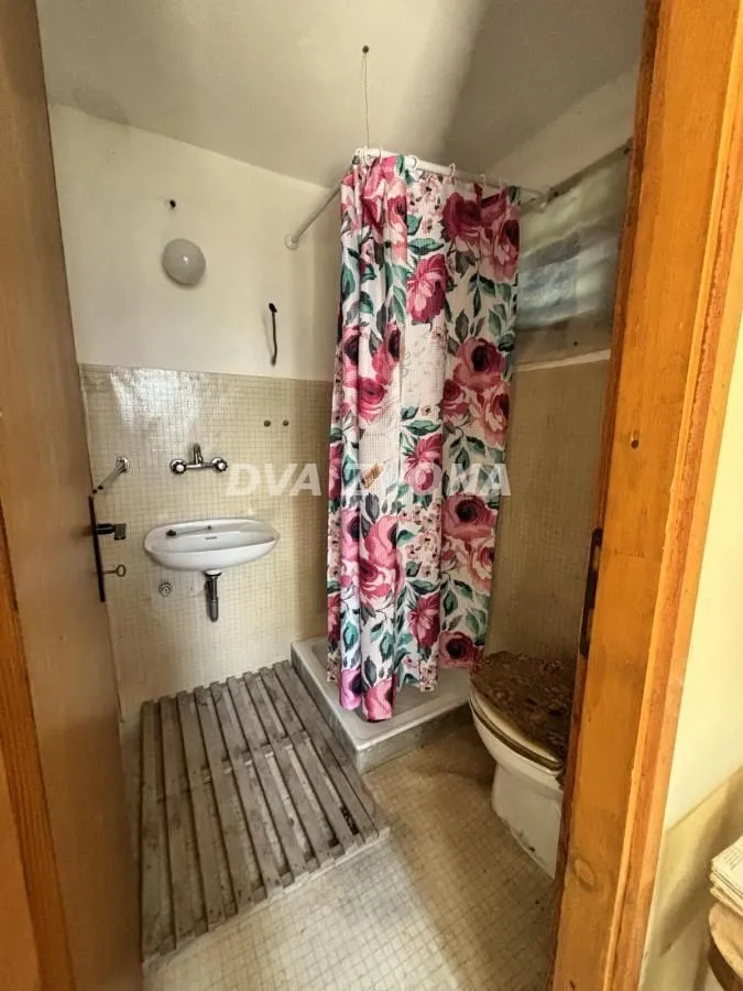 Sale, house, 29m², Irig, Srbija