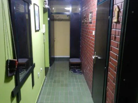 Prodaja, trosoban stan, 90m², Centar, Nikšić - image 8