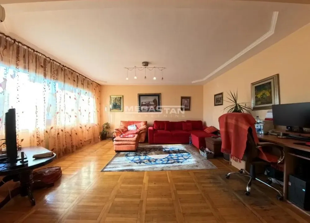 Prodaja, četvorosoban stan, 101m², Vukov Spomenik, Zvezdara Sve Podlokacije