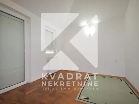 Rent, house, 185m², Tološi, Podgorica - image 11