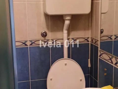 Sale, two bedroom apartment, 50m², Kalenić Pijaca, Vračar Sve Podlokacije - image 17