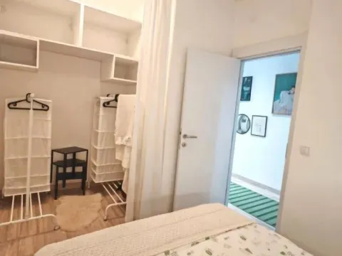 Rent, two bedroom apartment, 40m², Stari Grad, Beograd - image 13