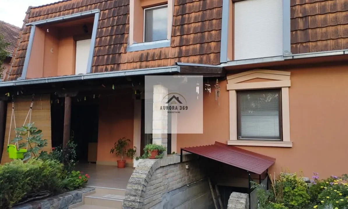 Sale, house, 240m², Adice, Novi Sad Sve Podlokacije