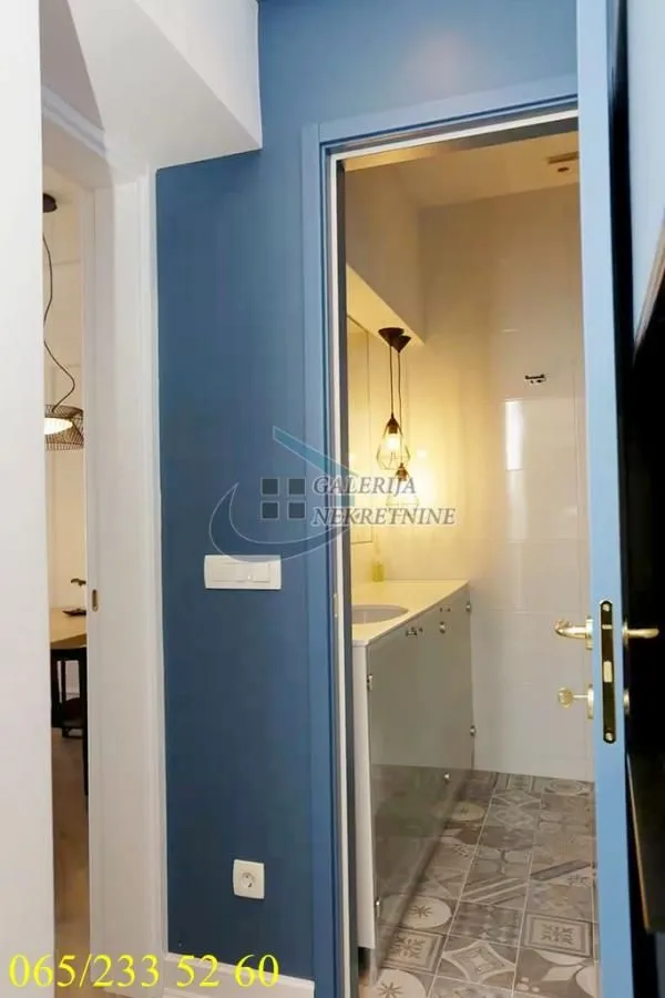 Sale, three bedroom apartment, 73m², Stari Grad, Beograd
