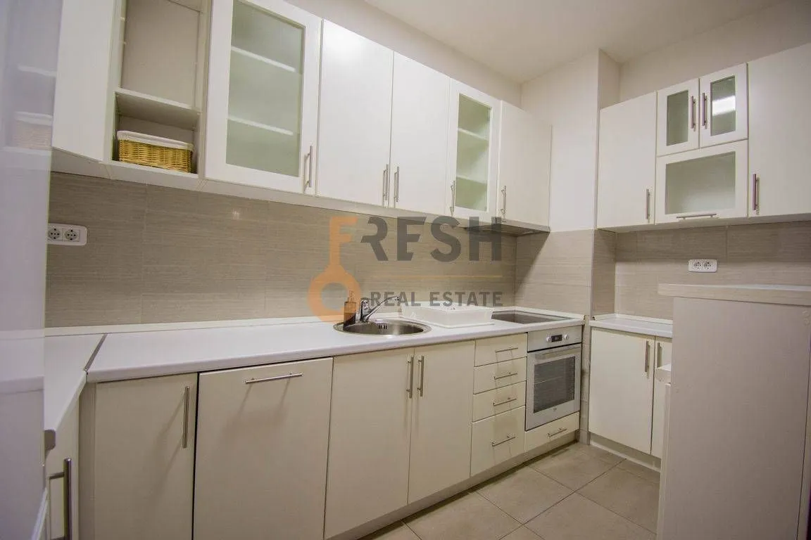 Rent, two bedroom apartment, 65m², City Kvart, Podgorica