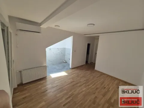 Prodaja, jednosoban stan, 34m², Klisa, Novi Sad Sve Podlokacije - image 6