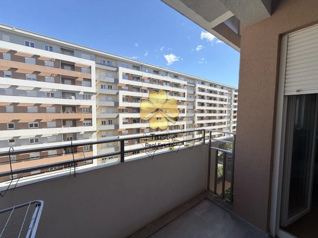 Rent, two bedroom apartment, 70m², Central Point, Podgorica