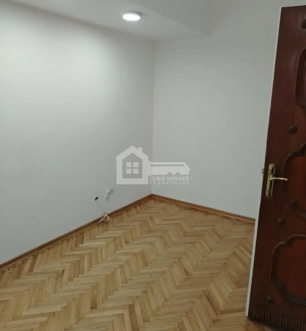 Rent, one bedroom apartment, 35m², Stari Grad, Beograd