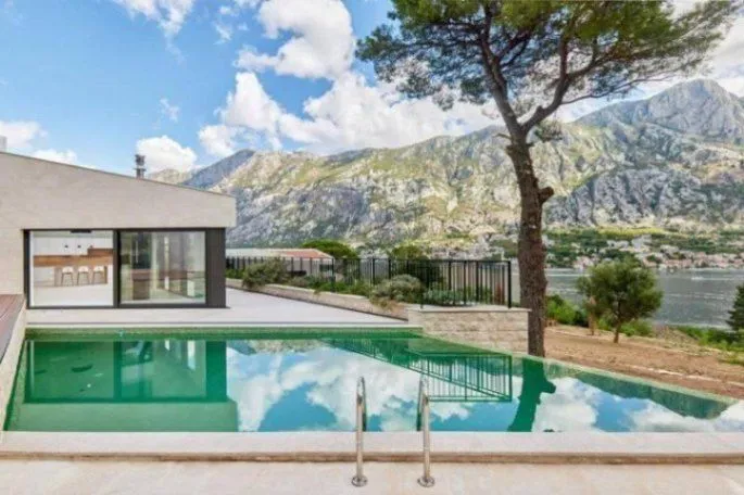 Prodaja, kuća, 479m², Kotor, Crna Gora