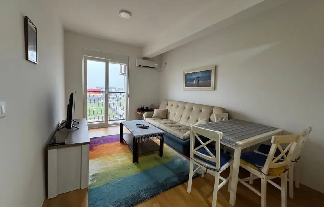 Izdavanje, jednosoban stan, 36m², Stari Aerodrom, Podgorica