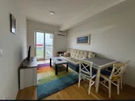 Izdavanje, jednosoban stan, 36m², Stari Aerodrom, Podgorica - image 1