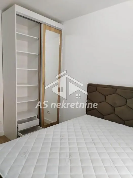 Rent, two bedroom apartment, 52m², Novi Beograd Blok 65, Novi Beograd Sve Podlokacije